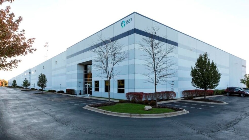 Primary Photo Of 3557 Butterfield Rd, Aurora Warehouse For Lease
