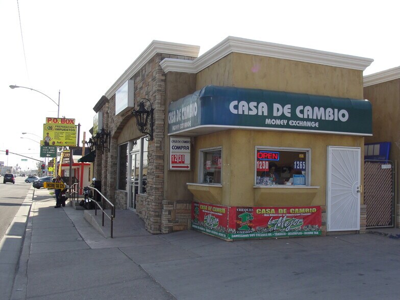 More Photos Of 717-723 S Imperial Ave, Calexico Fast Food For Sale