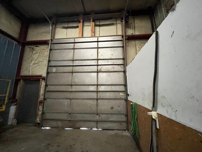 More Photos Of 4223 James St, East Syracuse Warehouse For Sale