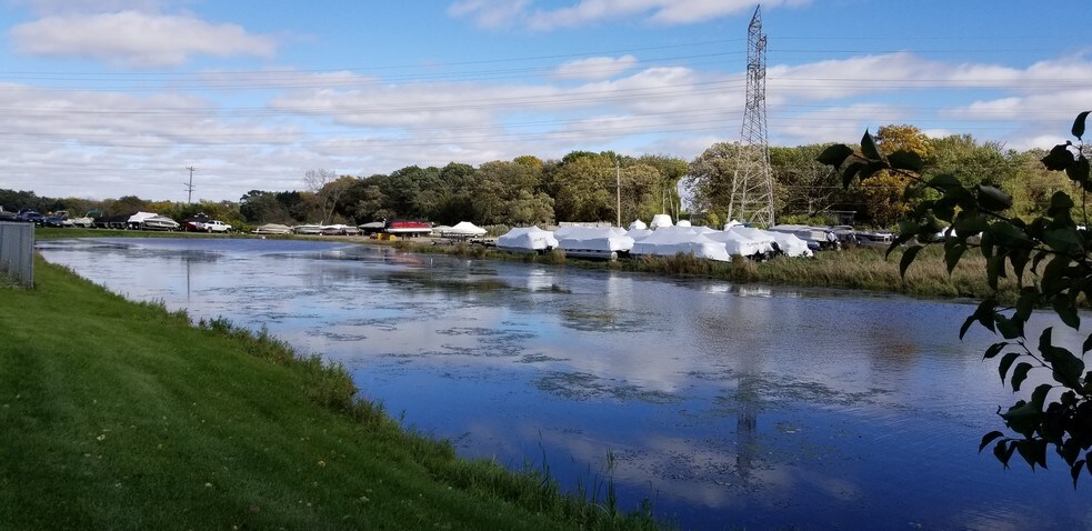 More Photos Of 2101 Route 176, Prairie Grove Showroom For Sale