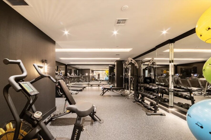 More Photos Of 1270 New York Ave, Brooklyn Apartments For Sale