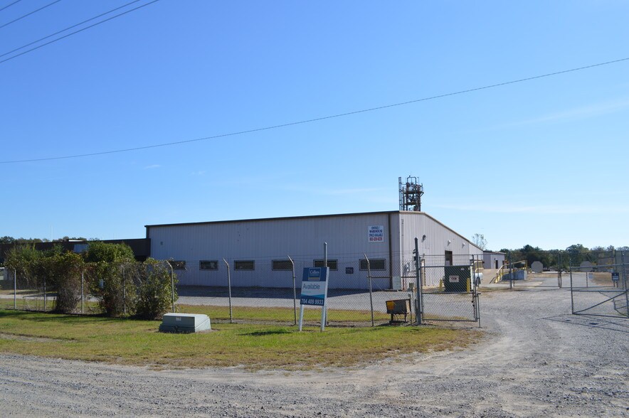 More Photos Of 2550 Vernsdale Rd, Rock Hill Manufacturing For Lease