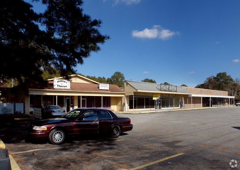 More Photos Of 6376-A Sc-162, Hollywood Storefront For Sale