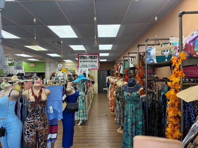 More Photos Of 3200-3226 W Hillsboro Blvd, Deerfield Beach Storefront For Lease