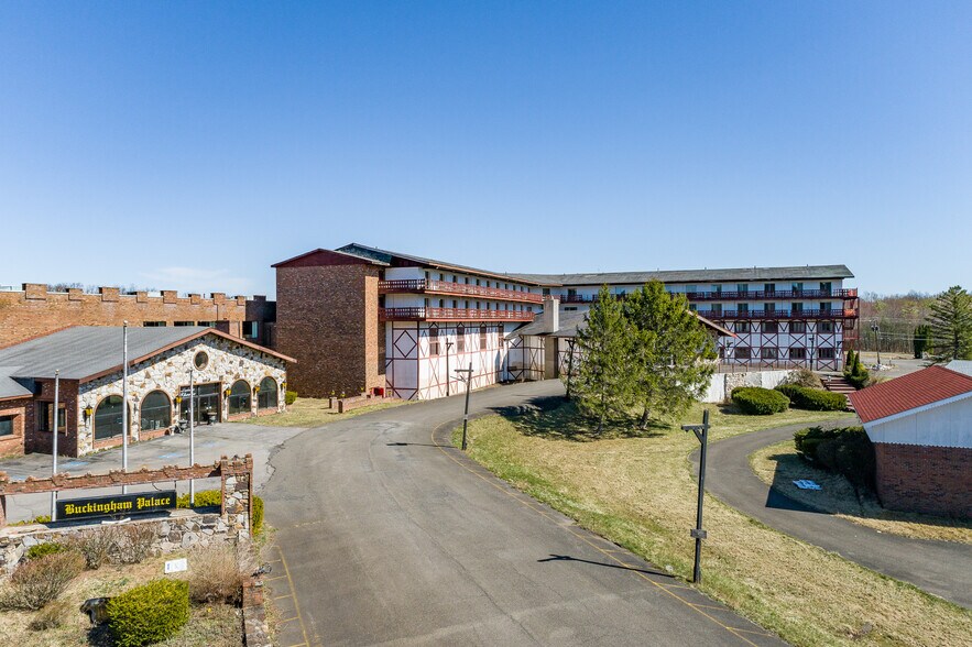 More Photos Of 4858 Route 32, Catskill Hotel For Sale