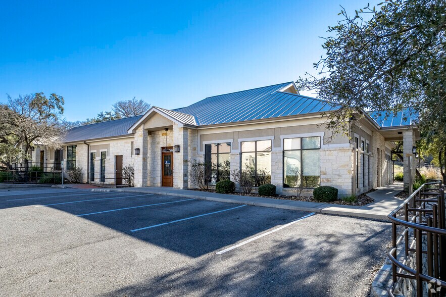 More Photos Of 14402 Blanco Rd, San Antonio Office For Lease