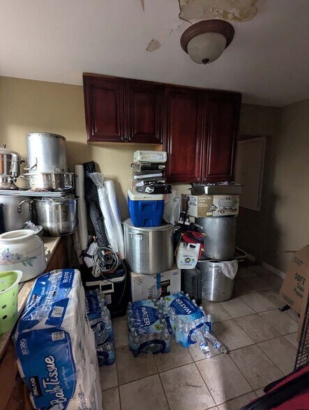 More Photos Of 4790 Academy St, Los Angeles Apartments For Sale
