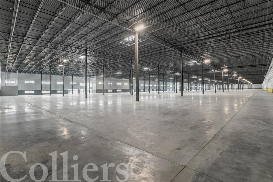 More Photos Of 1220 Smeed Parkway, Caldwell Warehouse For Sale