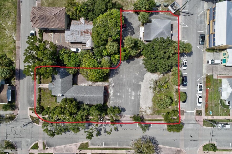 Primary Photo Of 300 SE Detroit Ave, Stuart Office For Sale