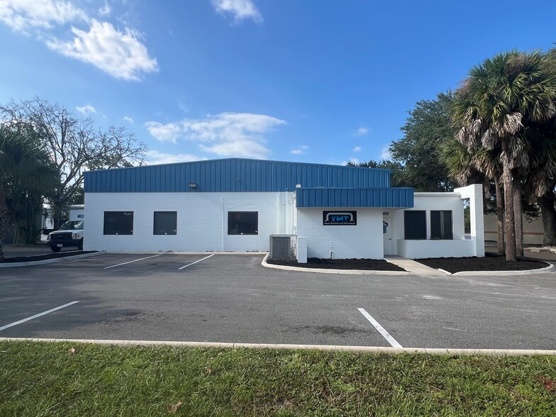 Primary Photo Of 7005 Stapoint Ct, Winter Park Warehouse For Sale