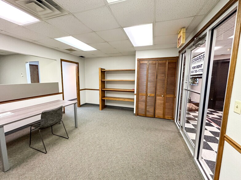 More Photos Of 600 3rd St N, La Crosse Office For Lease