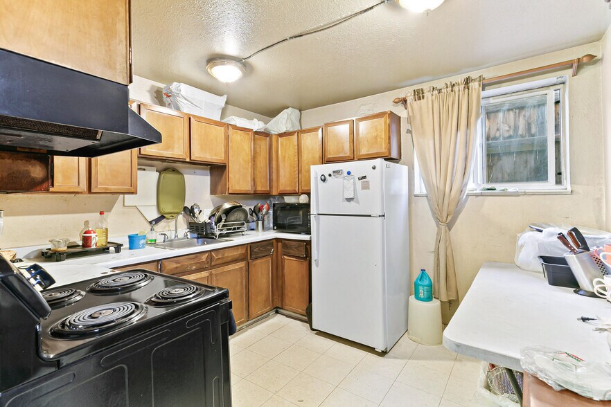 More Photos Of 6981 Ash St, Commerce City Apartments For Sale