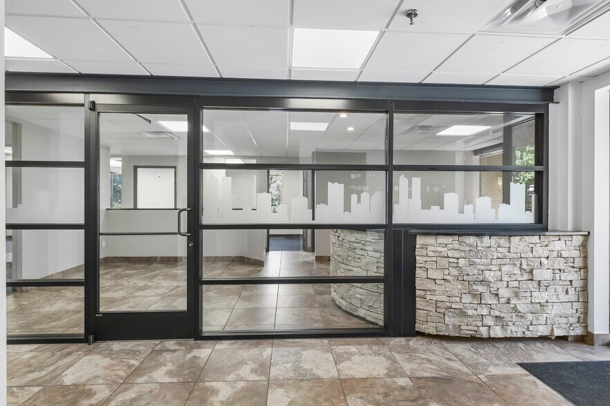 More Photos Of 9025 E Kenyon Ave, Denver Office For Lease
