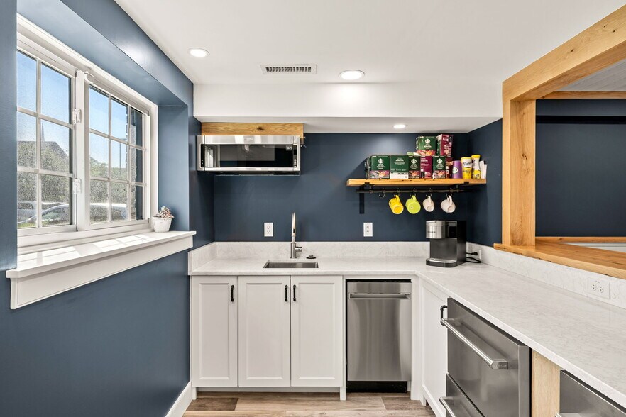 More Photos Of 1 Merrimac St, Newburyport Apartments For Lease