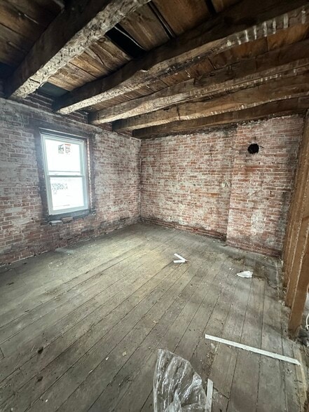 More Photos Of 2250 Military Rd, Tonawanda Warehouse For Sale