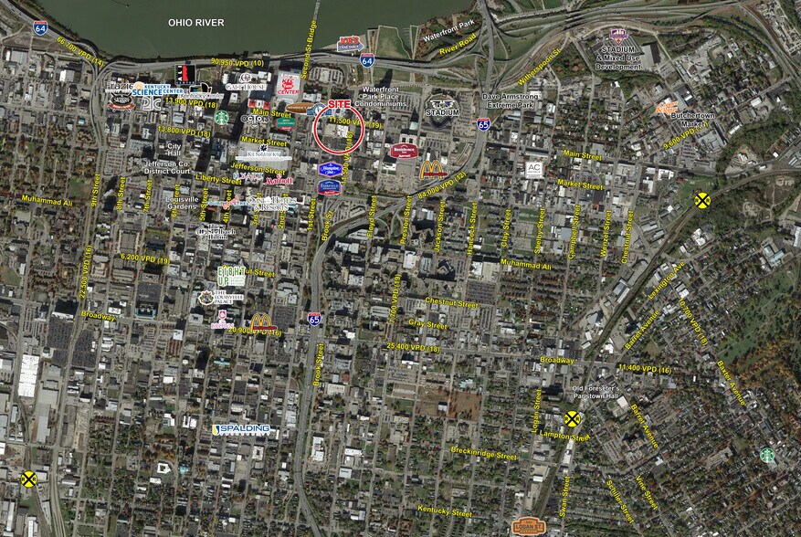 More Photos Of 116 E Main St, Louisville Bar For Sale