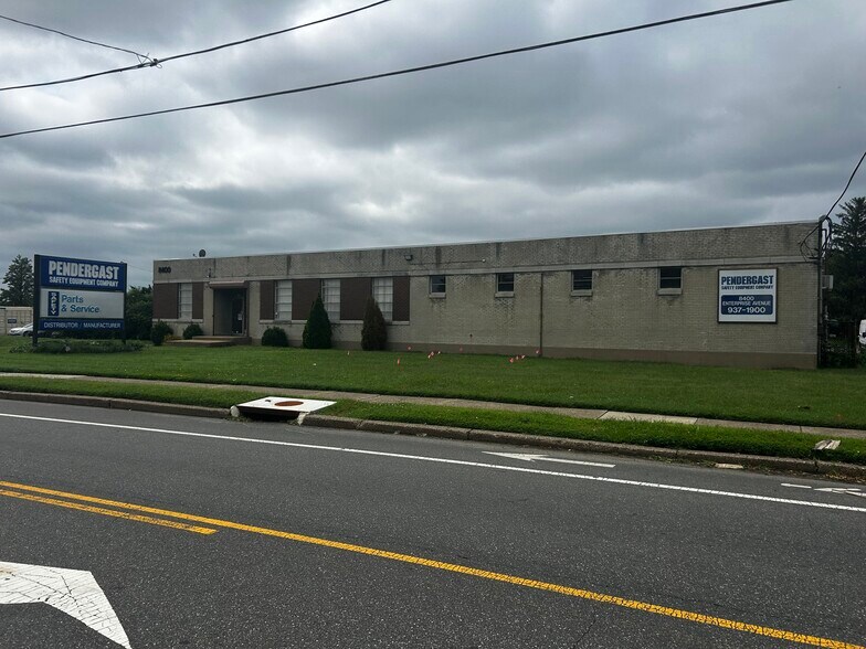 More Photos Of 8400 Enterprise Ave, Philadelphia Warehouse For Sale
