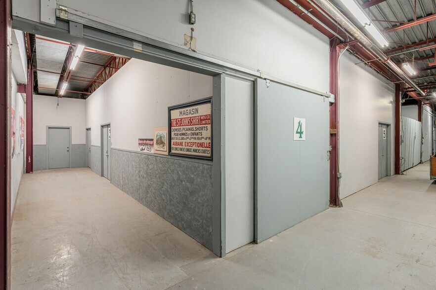 More Photos Of 141 Rue De Salaberry, Saint-jean-sur-richelieu Warehouse For Lease