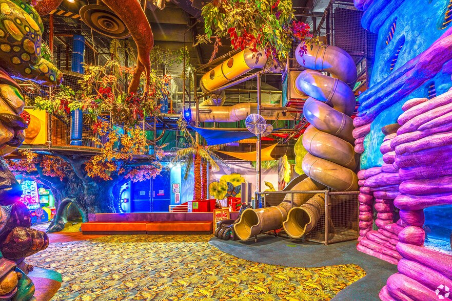 More Photos Of 6919 W Ray Rd, Chandler Freestanding For Lease