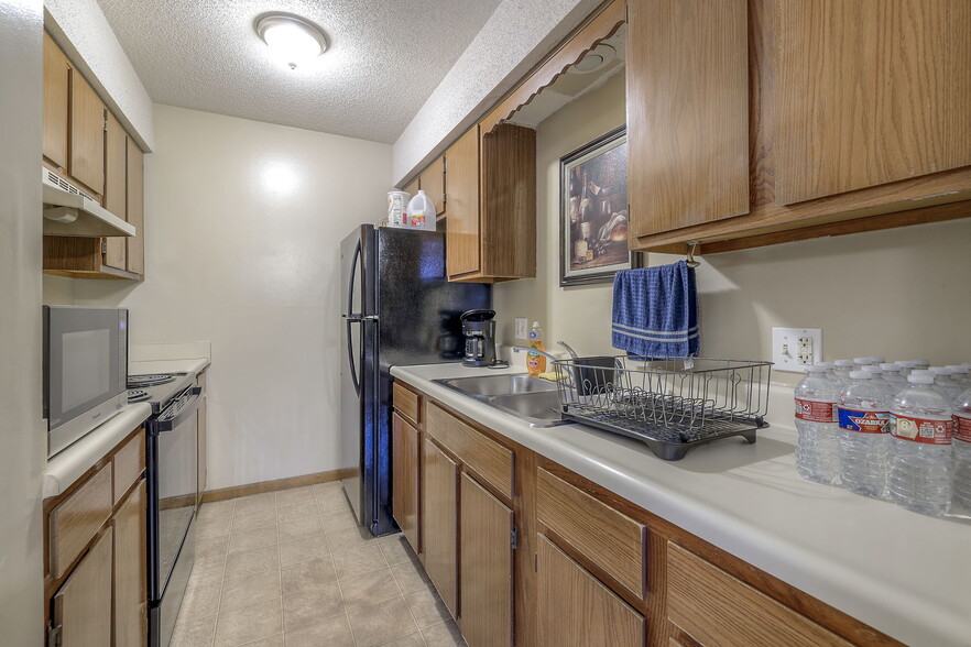 More Photos Of 6820 Chapel Dr, Belton Apartments For Sale