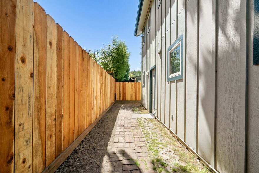 More Photos Of 518 Capitola Ave, Capitola Multifamily For Sale