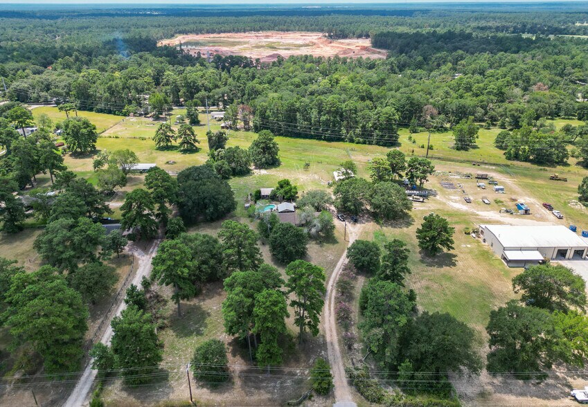 More Photos Of 19493 Keenan Cut Off Rd, Montgomery Office Residential For Sale
