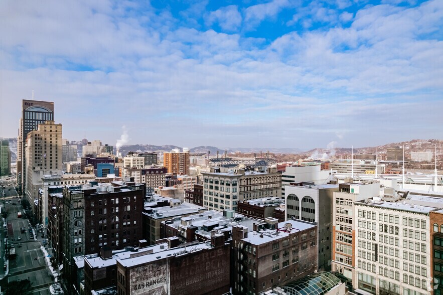 More Photos Of 941 Penn Ave, Pittsburgh Apartments For Sale