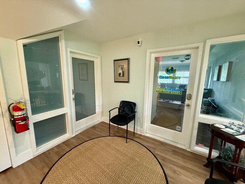 More Photos Of 1411 S 14th St, Fernandina Beach Office For Lease