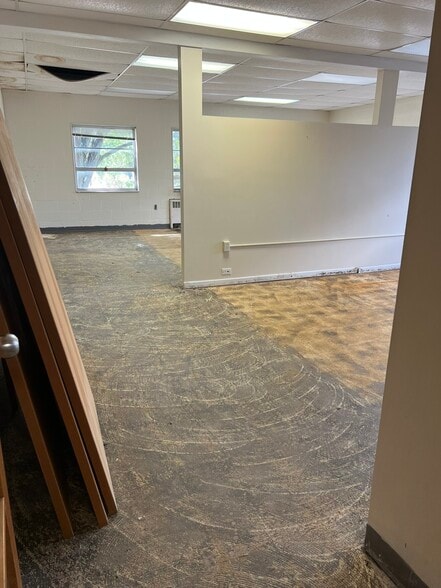 More Photos Of 1701 Capitol Ave, Fort Wayne Specialty For Sale