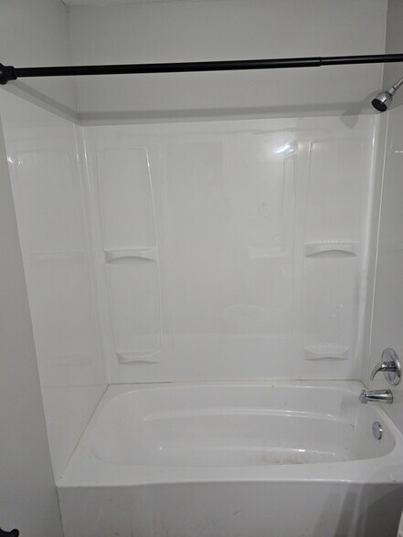 More Photos Of 58-78 N Sylvan Ave, Columbus Apartments For Sale