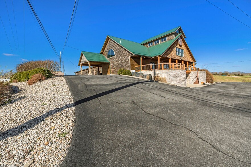 More Photos Of 150 Highway 330, Owenton Winery Vineyard For Sale