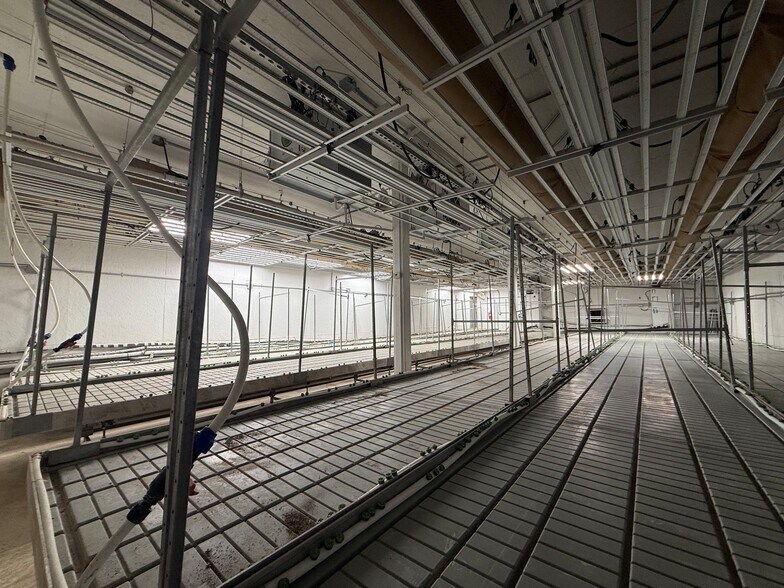 More Photos Of 1144 Buckstitch Rd, Sulphur Industrial For Sale
