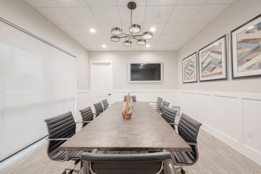 More Photos Of 23537 Kingsland Blvd, Katy Office For Sale