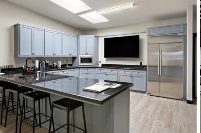 More Photos Of 8152 Spring Cypress Rd, Spring Light Distribution For Sale