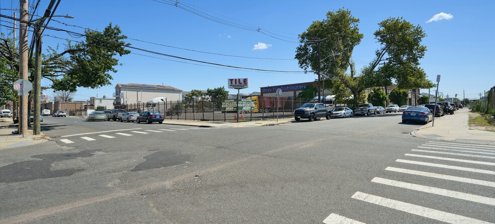 More Photos Of 488-500 Mulberry St, Newark Warehouse For Sale