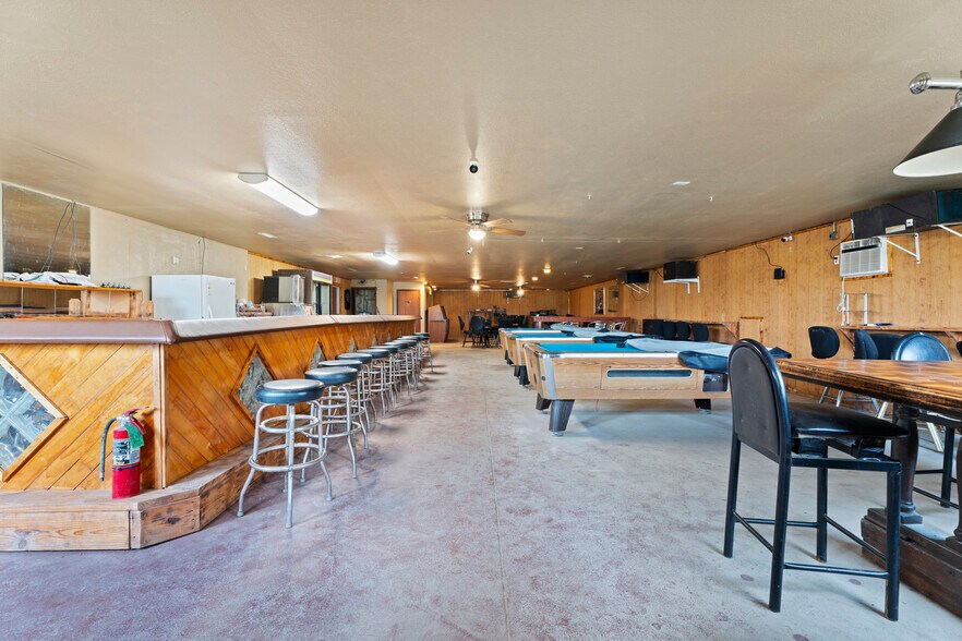 More Photos Of 26601 S 655 Rd, Grove Freestanding For Sale