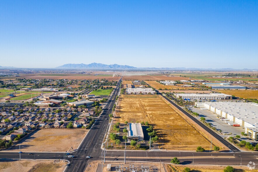 More Photos Of 12100 N Dysart Rd, Surprise Freestanding For Lease