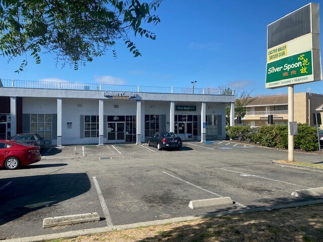 More Photos Of 3563 Castro Valley Blvd, Castro Valley Unknown For Lease