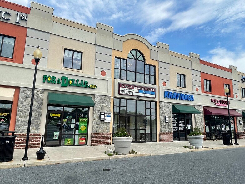 More Photos Of Bloomfield Dr, Lititz Unknown For Lease