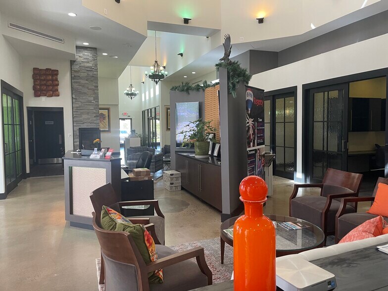 More Photos Of 7373 Comfort Inn Dr, Warrenton General Retail For Lease