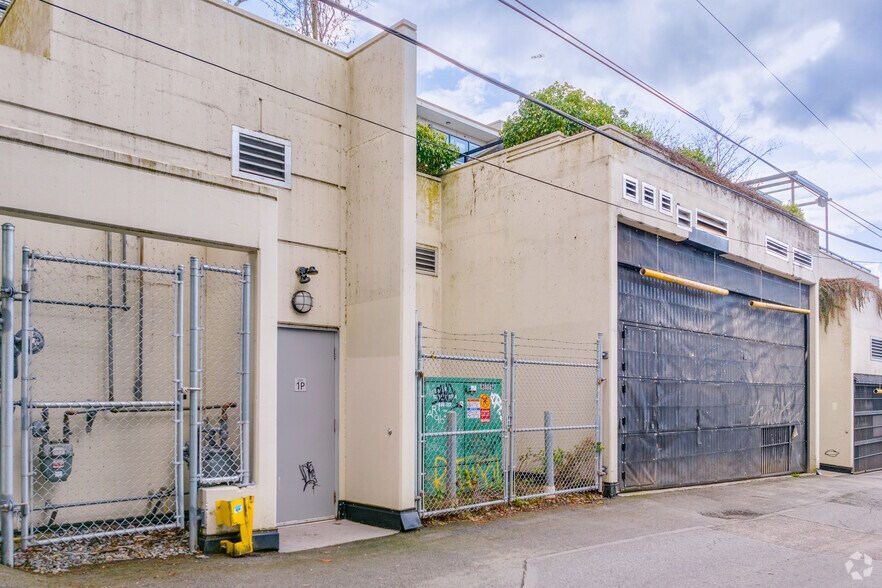 More Photos Of 583-595 Broadway E, Vancouver Apartments For Sale