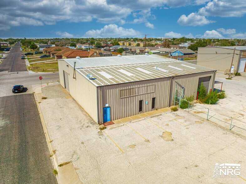 More Photos Of 1622 W 2nd St, Odessa Warehouse For Sale