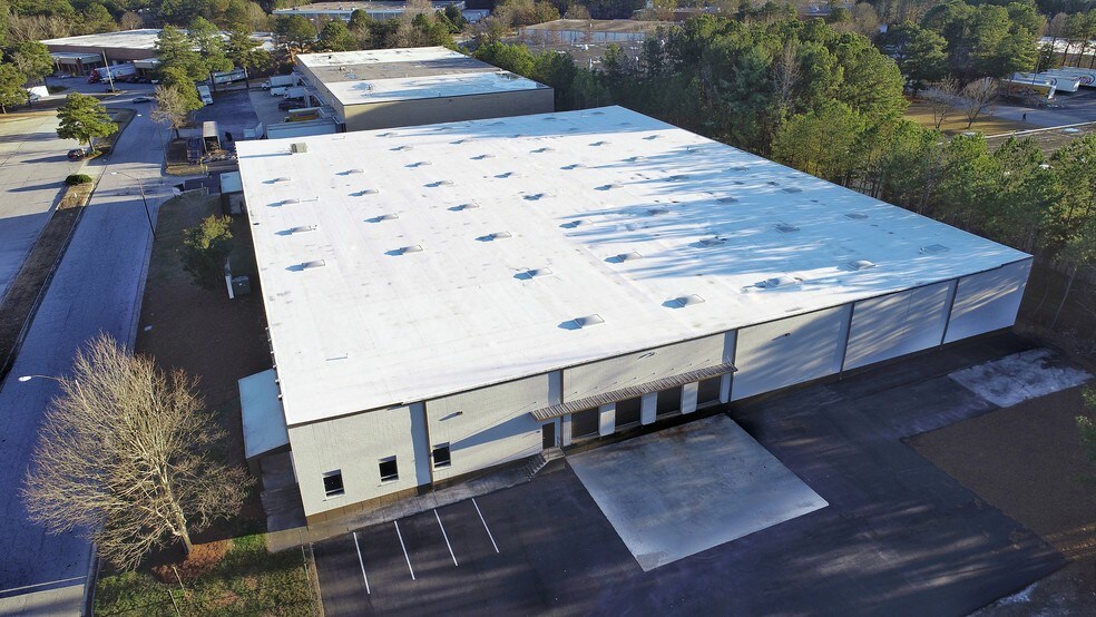 More Photos Of 700-710 Loyola Dr SW, Atlanta Distribution For Lease