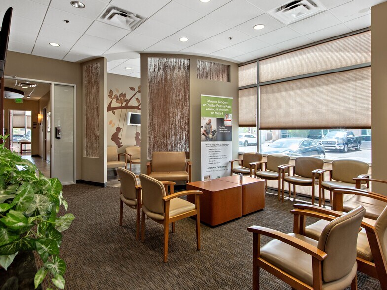 More Photos Of 6950 E Chauncey Ln, Phoenix Medical For Lease