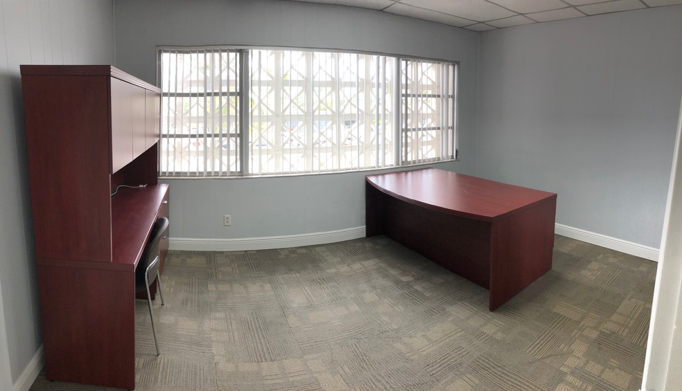 More Photos Of 2787 E Oakland Park Blvd, Fort Lauderdale Office For Lease