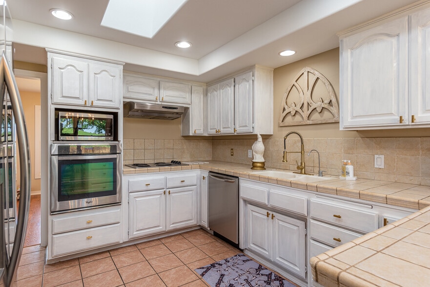 More Photos Of 7790 Airport Rd, Paso Robles Land For Sale