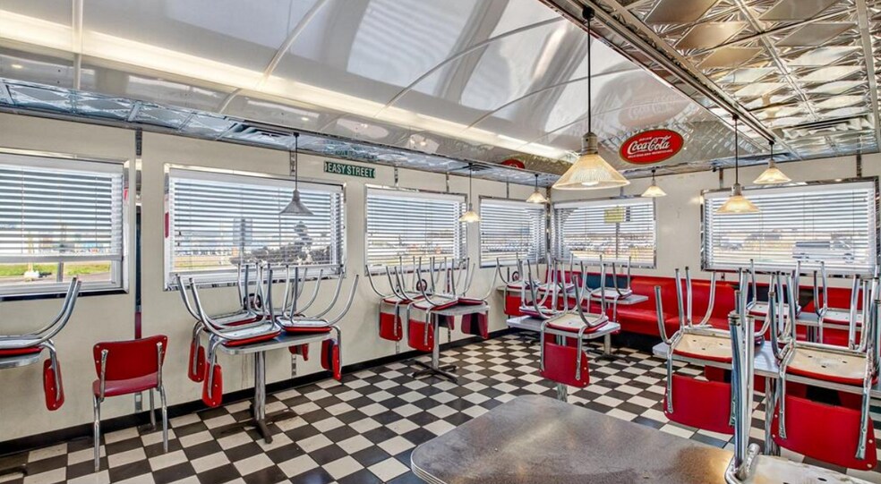 More Photos Of 12701 10th St, Osseo Restaurant For Sale