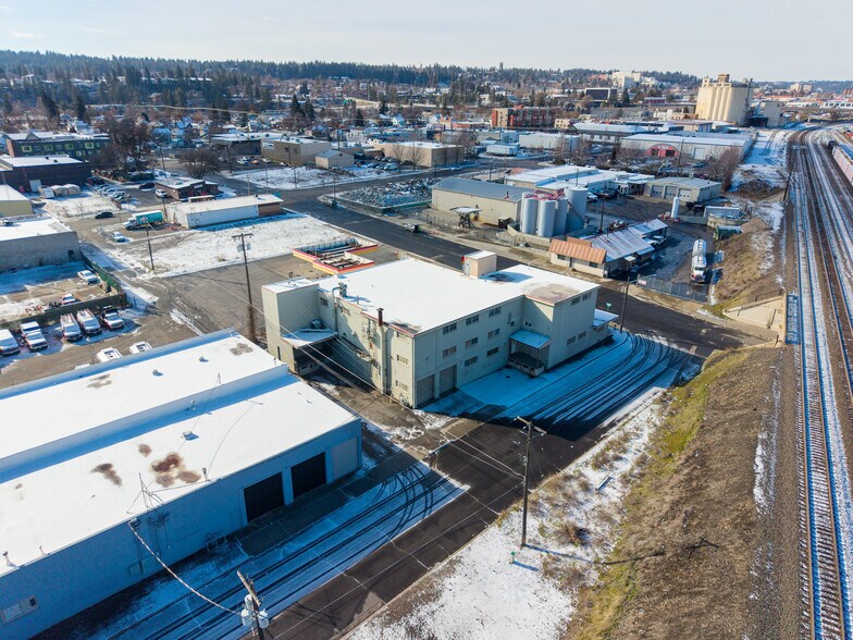 More Photos Of 130-134 N Madelia St, Spokane Manufacturing For Sale