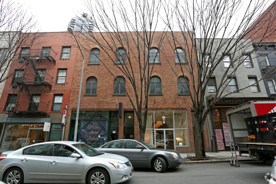 More Photos Of 221 E 59th St, New York Apartments For Lease