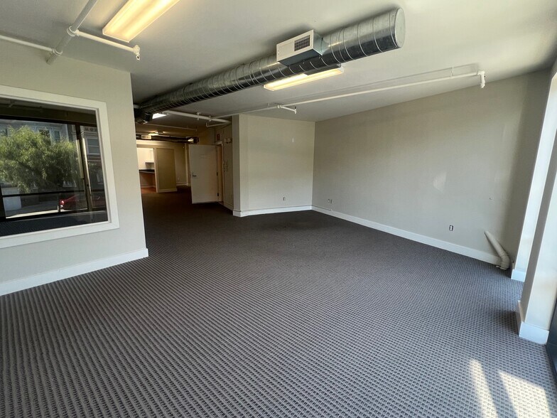 More Photos Of 30 Guerrero St, San Francisco Office Residential For Lease